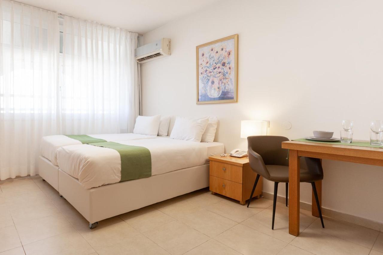 Modern Tlv Aparthotel Tel Aviv Exterior photo